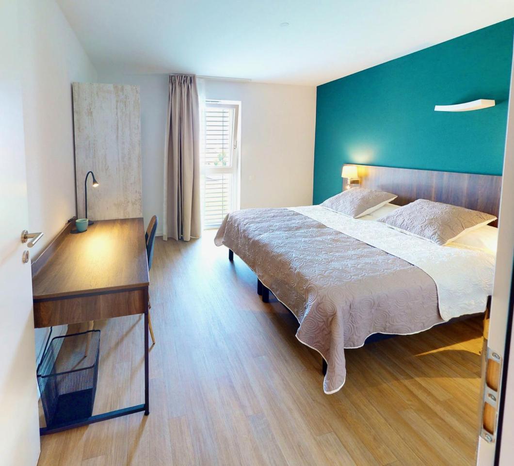 Alp Art Hotel Monthey Collombey-Muraz Экстерьер фото
