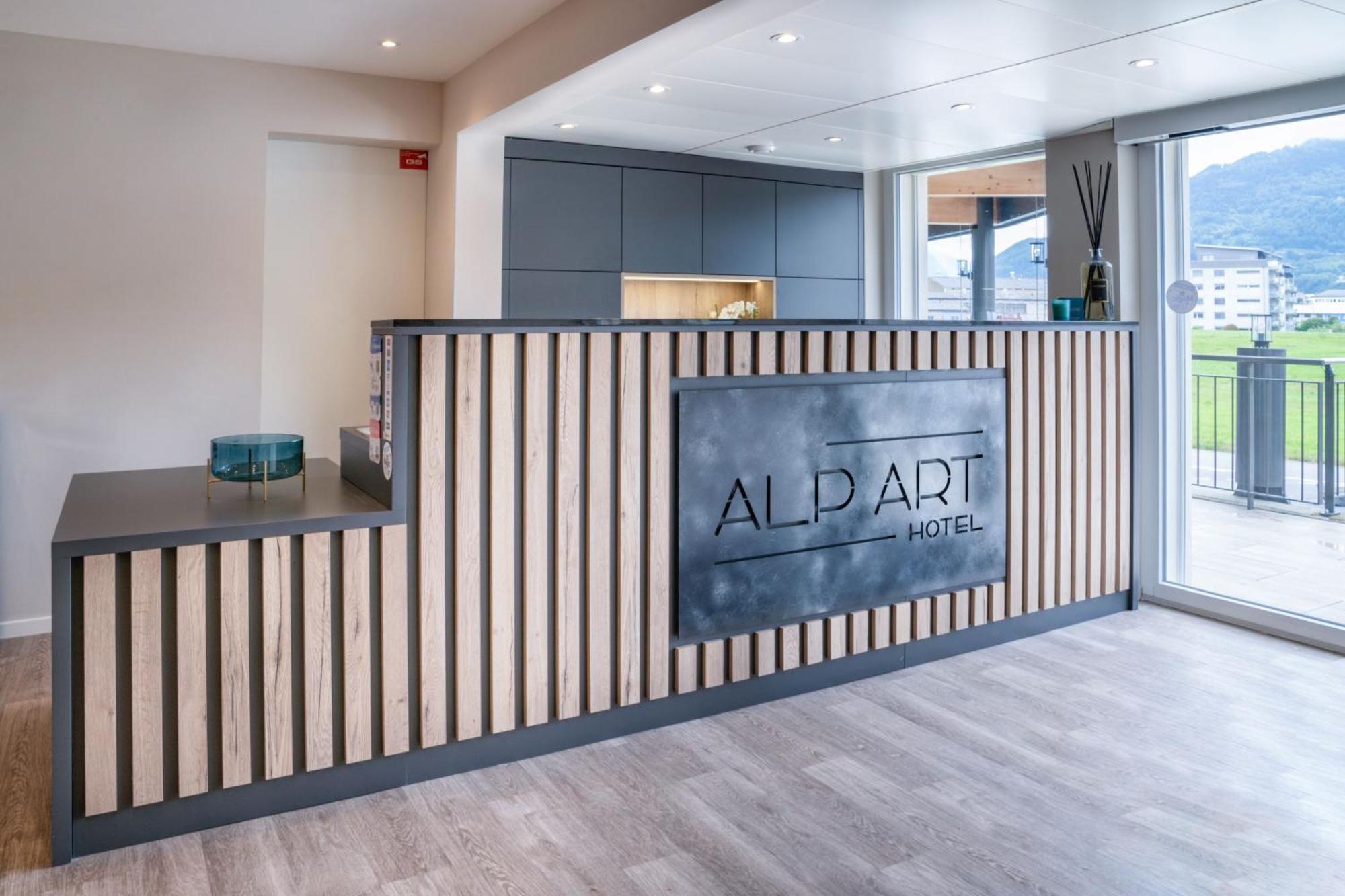 Alp Art Hotel Monthey Collombey-Muraz Экстерьер фото